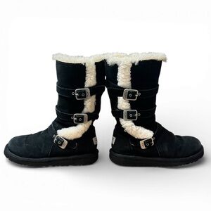 UGG Australia Maddi Black Suede Sheepskin Winter Boots Youth Girls Size 4 Cozy